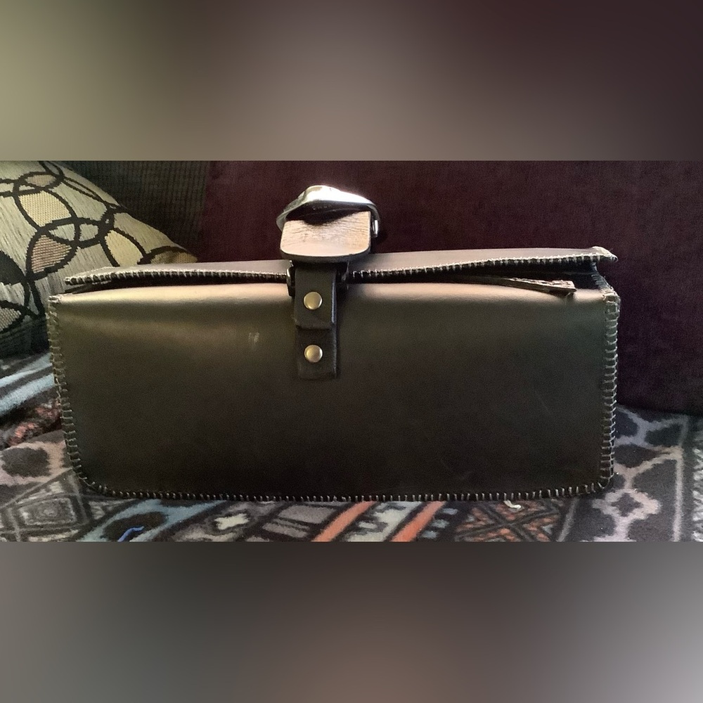 Motorcycle handle-bar/tool Bag 
(Handcrafted/Recycled Leather) - Picture 4 of 9